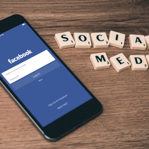 Social Media Facebook